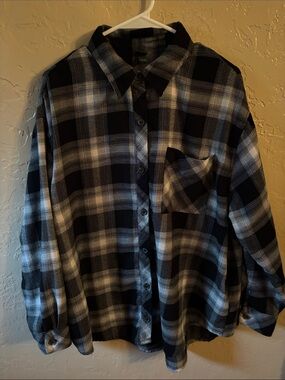 wild fable Black and Gray Plaid Button-Down Shirt